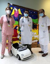 Serviço de Pediatria recebe doação de um carro elétrico infantil para uso dos pequenos utentes 